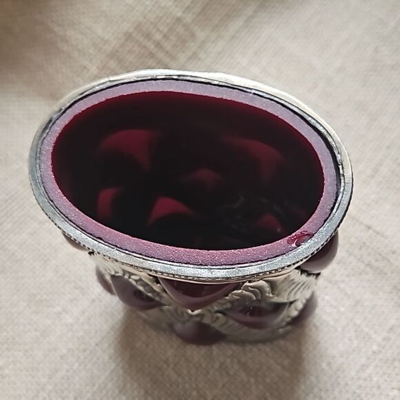 Small Red Glass Vase Encased in Silver Metal - oval - Picture 7 of 10